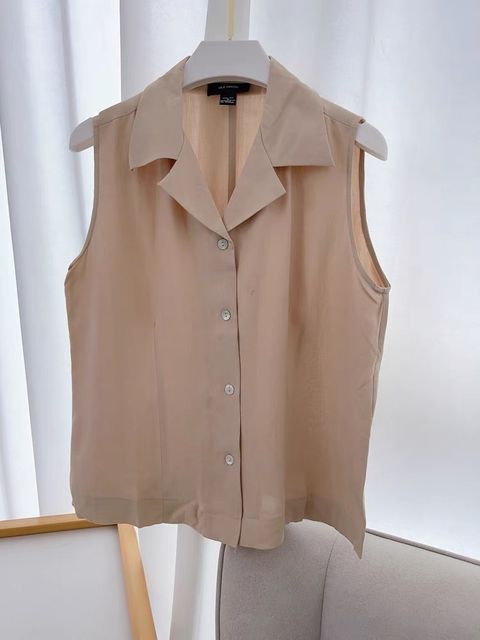 61D10786-8BDA-4754-9BDA-F292ECB7A13A