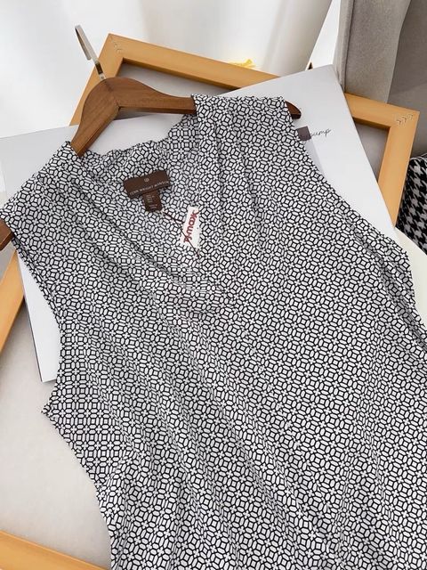 FADCAE48-EB2E-4475-A382-98D6028CDE21