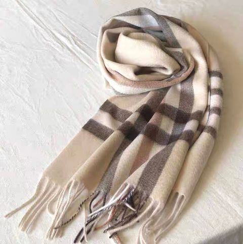 E0AAF8C5-0896-4EC3-9AA0-3442202CAAFC