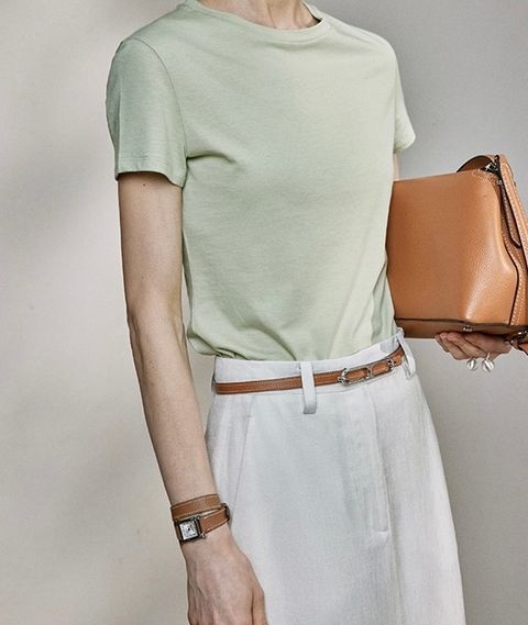 2700D598-7E79-4FC9-9F7E-515D9AA93F80