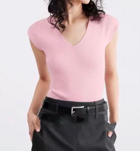 F82169D1-A28C-4D72-A246-63E9B8639940