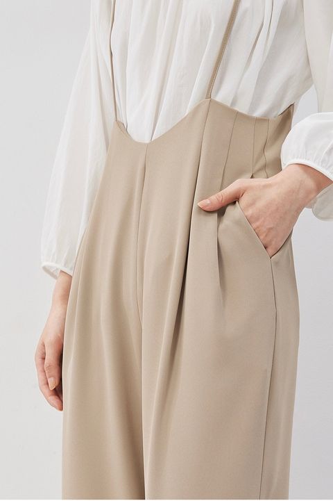 8853B28E-F18B-4949-B923-B440358C43EE