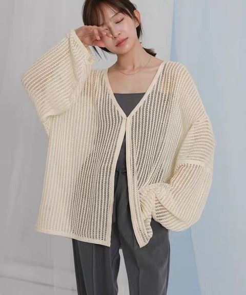 881666E0-261B-452F-BA0E-CA97AF6E2983