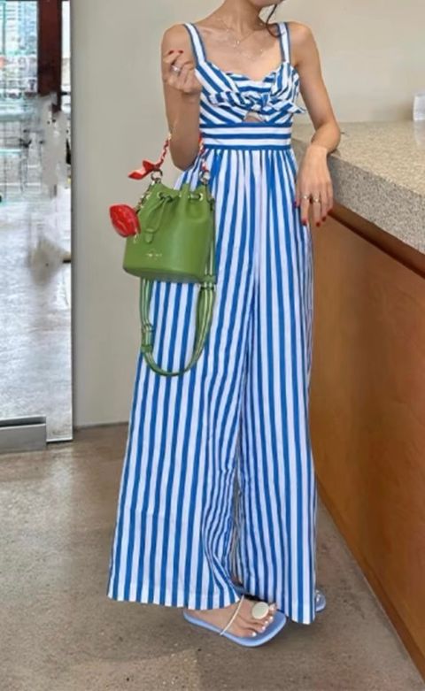 F8BAFB31-E7E9-4588-8452-6A7C918FCD9C