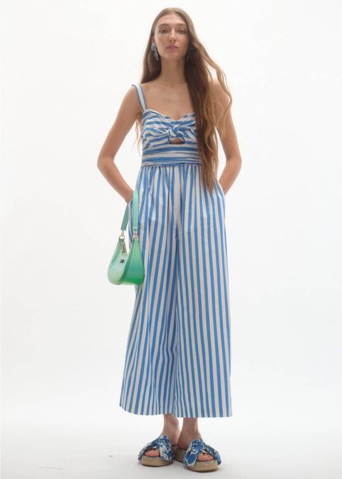 8FC5BEED-F4ED-4AB7-8EC7-AC7ABD828FEB