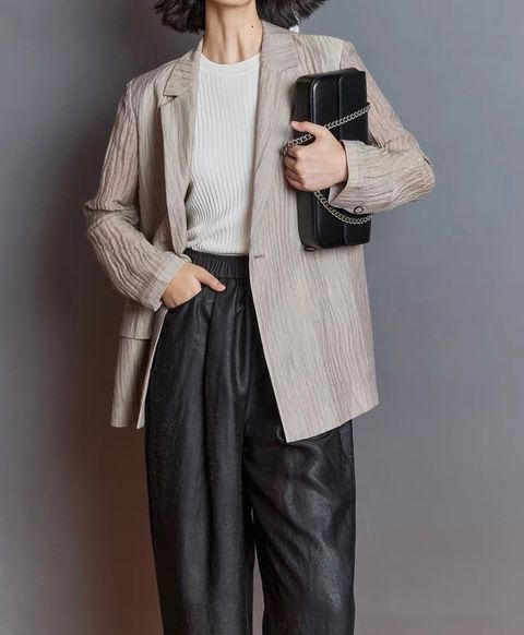 8E789026-22DD-4C8B-8ADB-85339CA56138