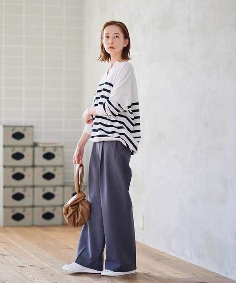 D98917FC-0DAF-4CA1-AC0B-B395C175B0A6