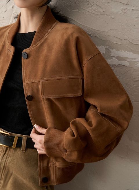 FC75DC81-0406-4EBA-B4DC-F7C434CDDEC9