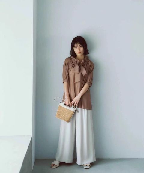 1F12E740-A2B6-4232-B1AF-29A48618070C