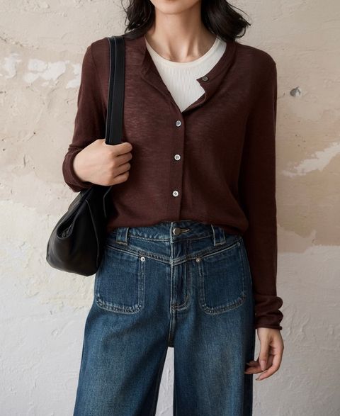 9D8AA326-E5E7-4322-91F9-7A2546F26B99