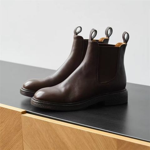 42DF9EEB-E425-4EFF-87B4-92F310861B6B