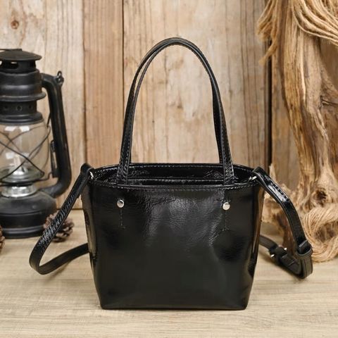 B11A81D2-5470-4E45-A886-C27CF31CFC6A