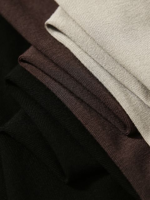 15826DA5-1704-4090-A1BC-5F9448D45FA9