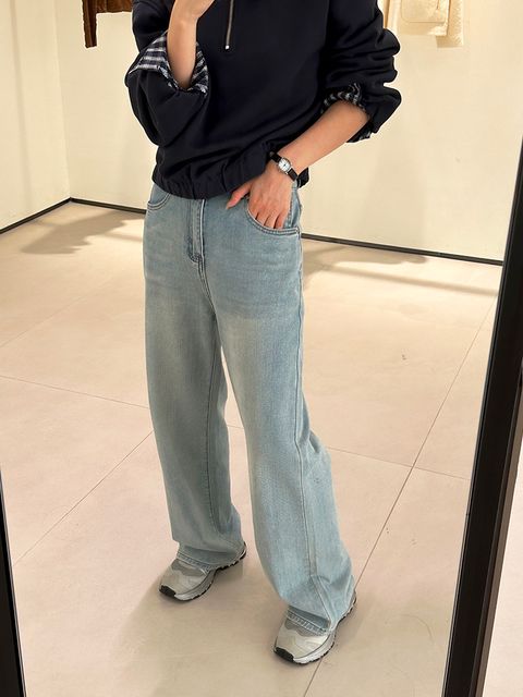 0F24C6AD-6AE4-4B18-B544-3BD7B0CB6797