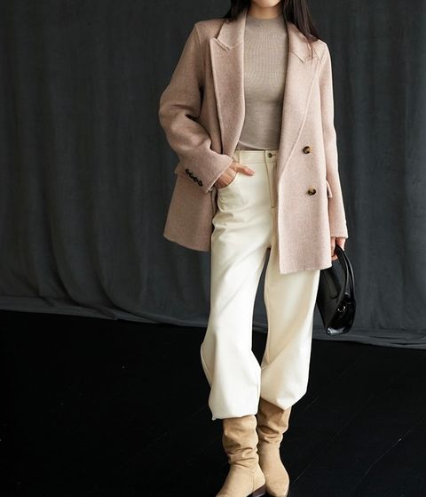 57FAB9F3-FF69-4049-86ED-44AEAAA7ADC6