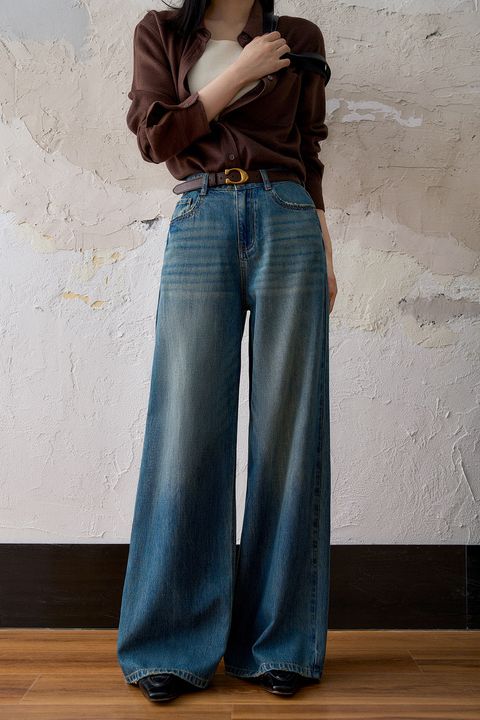 3DC71A86-B13D-43CF-9AA9-759A28D18C2A