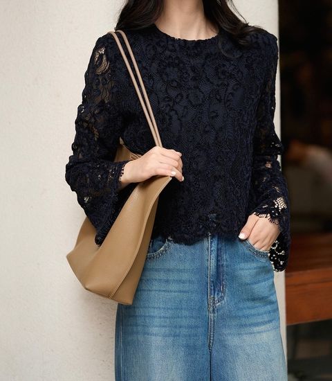 CCF6DF27-3E0B-4D7F-89A8-530A75FA45B7