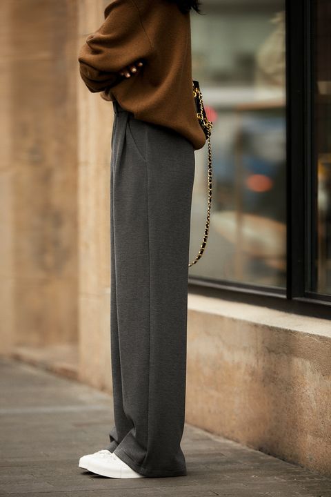 129E610E-B098-40BA-8880-80169BC4C775