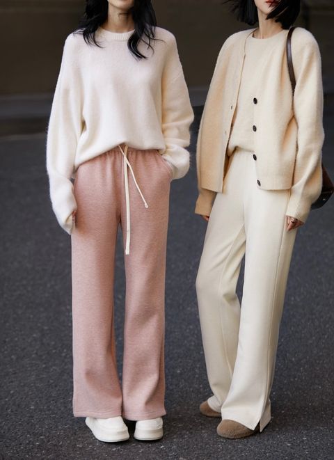 FBC9C981-5ED5-4700-B424-8937889CFFF4