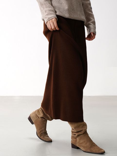 5D0EAF56-896D-49EC-B966-B3D89F807801