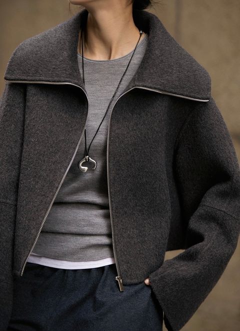 87ACA57D-4B15-4241-ABB2-AACF5301C215