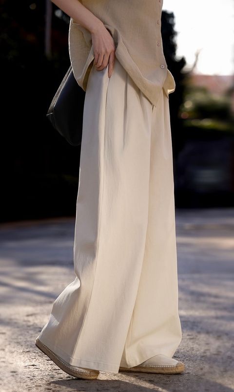 09A42247-75D0-48AC-BBF3-43A9C0CEDC4D