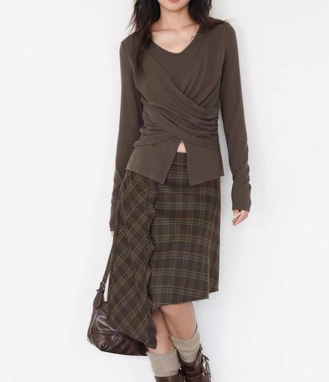 77F960DB-3055-40B7-8480-ABFF98DE25AD