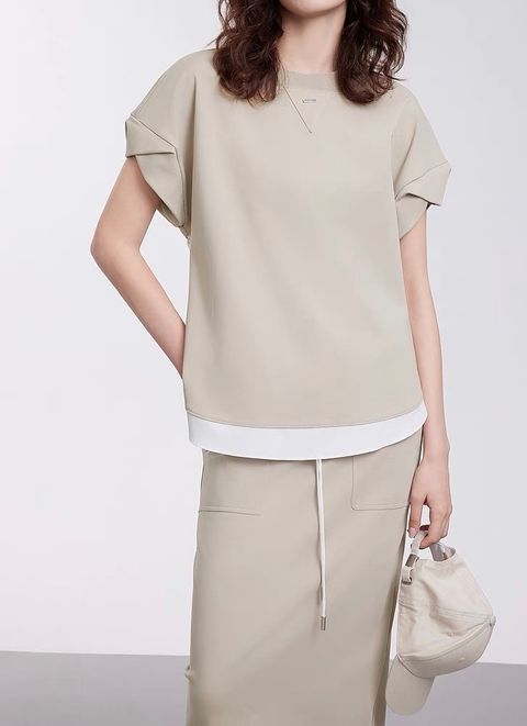 5FA4FA50-312B-490B-A7FE-ACA7AE2E6BF9