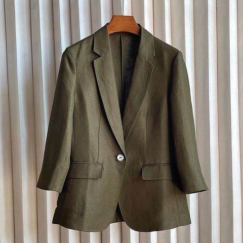 C925B966-7292-4878-9B64-7731D9D8EAA0