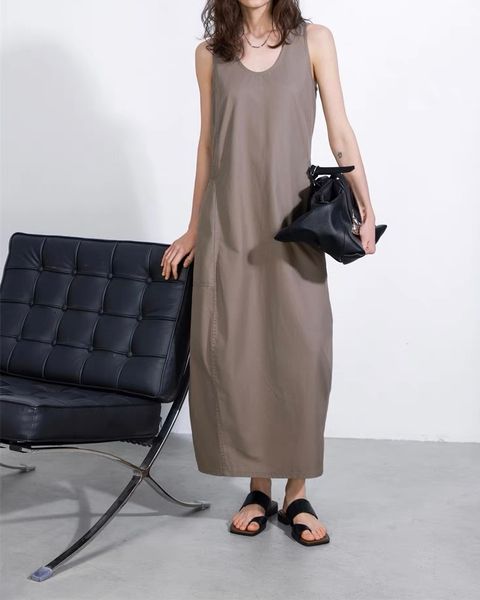 323D882B-46E1-49D7-A370-93F5DF368CD5