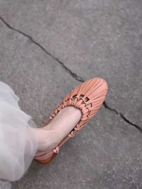 E9F502F7-0C5C-412E-94DF-12626A29B3A4