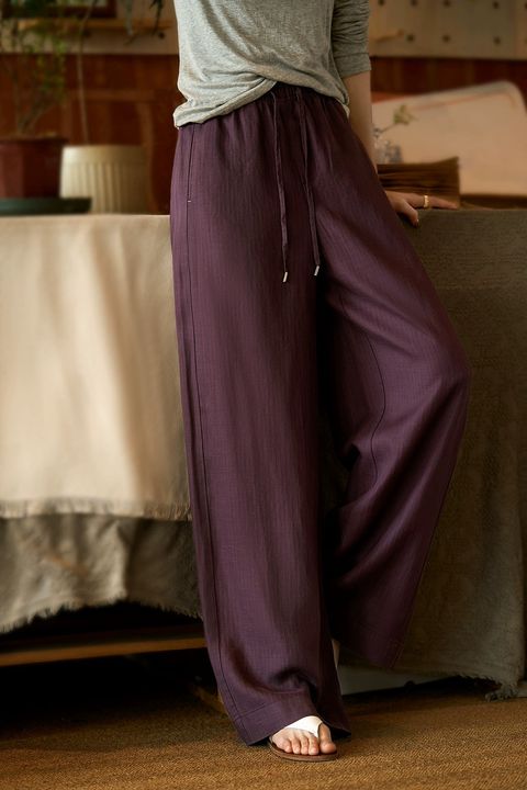 BCAB4577-1F40-492B-8AB8-D451442D0725