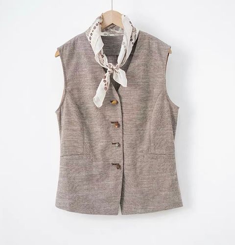 08F5E8A3-571A-4268-A5D1-83F453B366E8