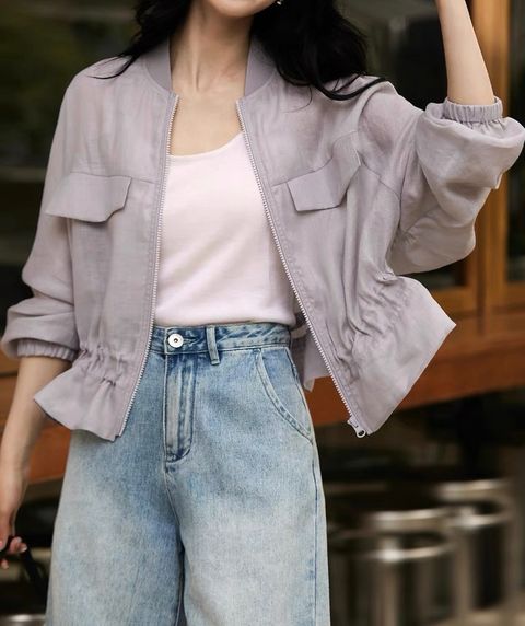 8A9225C5-0F3A-4606-BC7A-AAC7B0CC3566