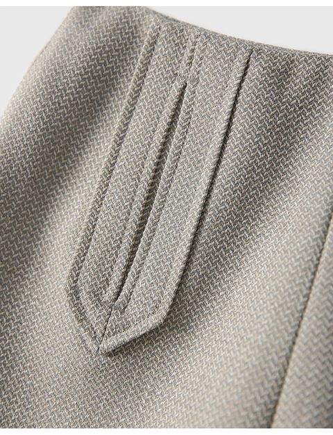 85233349-2673-4664-954D-B505B64AC805