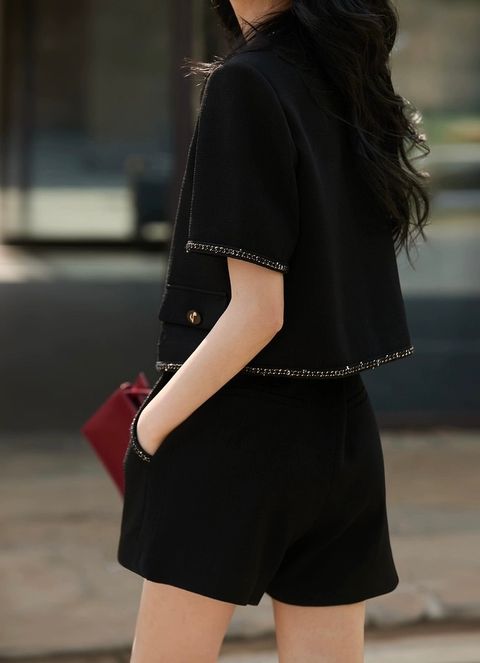 EFCA43A5-B459-414C-9C13-4A1E6D97D02D