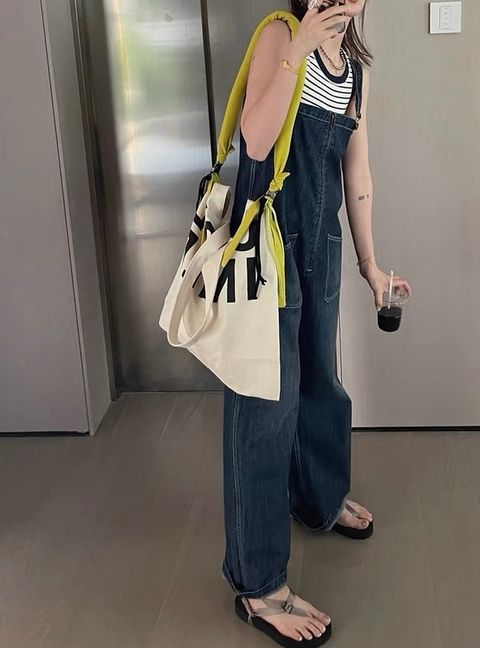 130A903D-0C40-4B3B-9DEA-DEBD1B251202