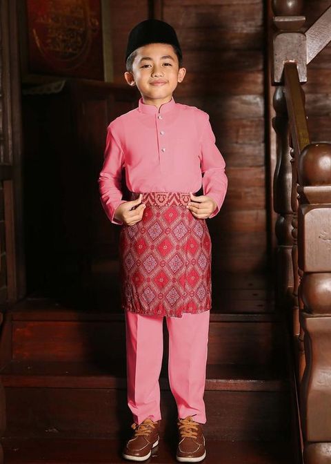 KSYG_SALMON_PINK_BOY_590x.jpg