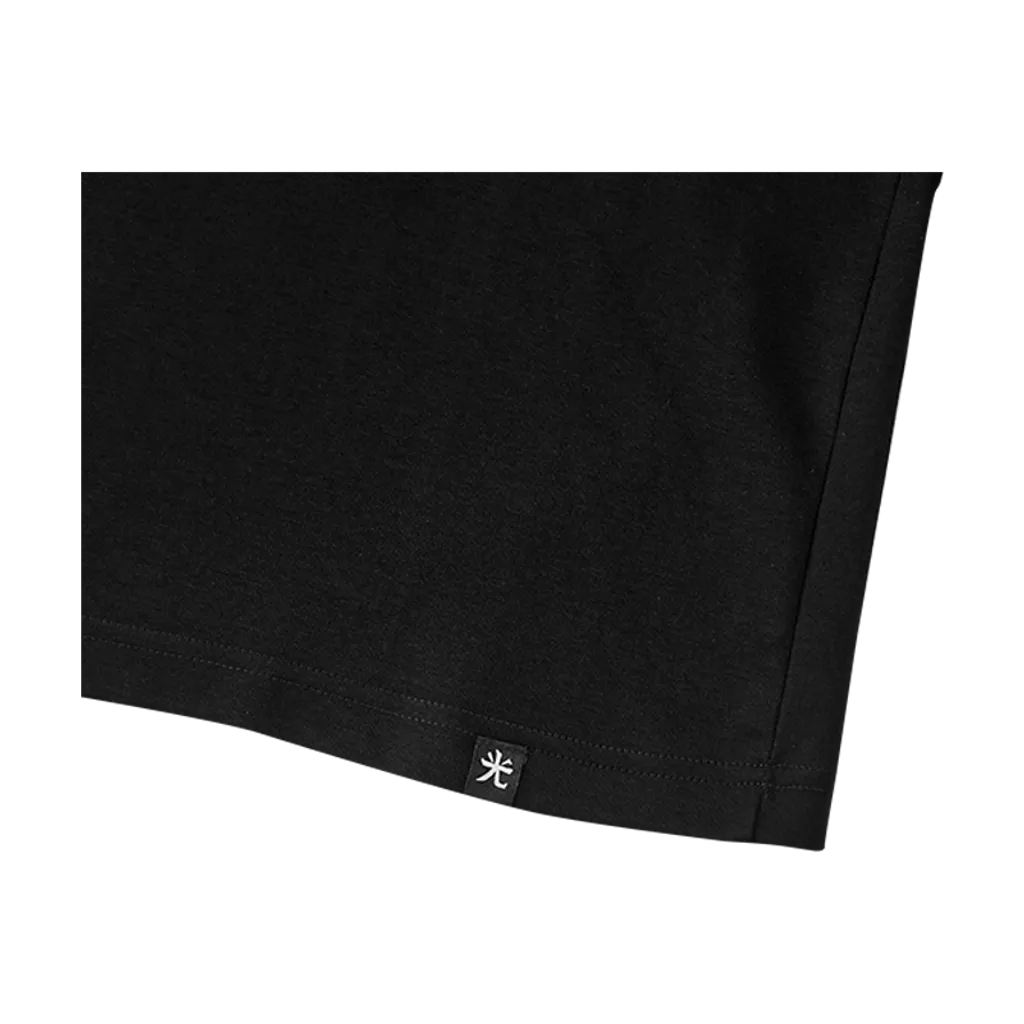 Tshirt detail 03