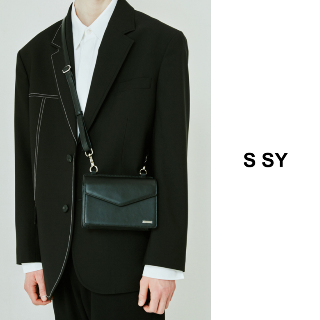SSY | WIDTH SQUARE LEATHER MINIMAL BAG