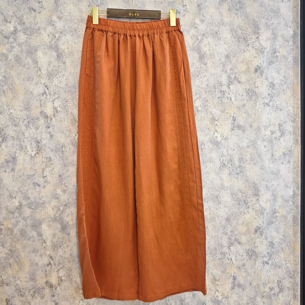 a9108b95-ed04-4883-bee3-4efa457e9f90
