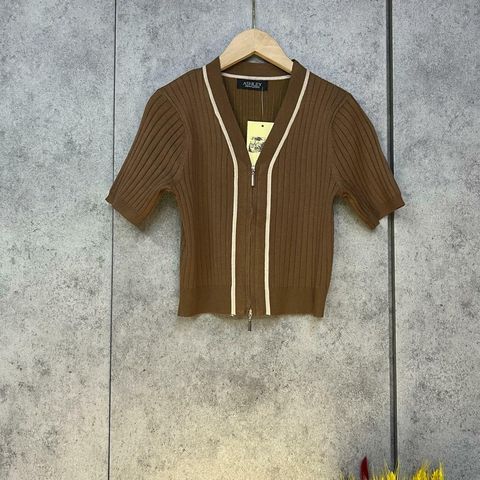 6d6e3dc7-4b8a-49af-aef9-b0555b3e5a9d