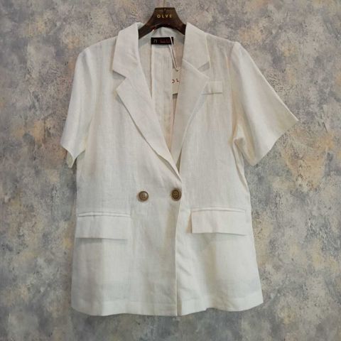 9b12867b-a539-4570-b1c3-f8c0c3cf5554