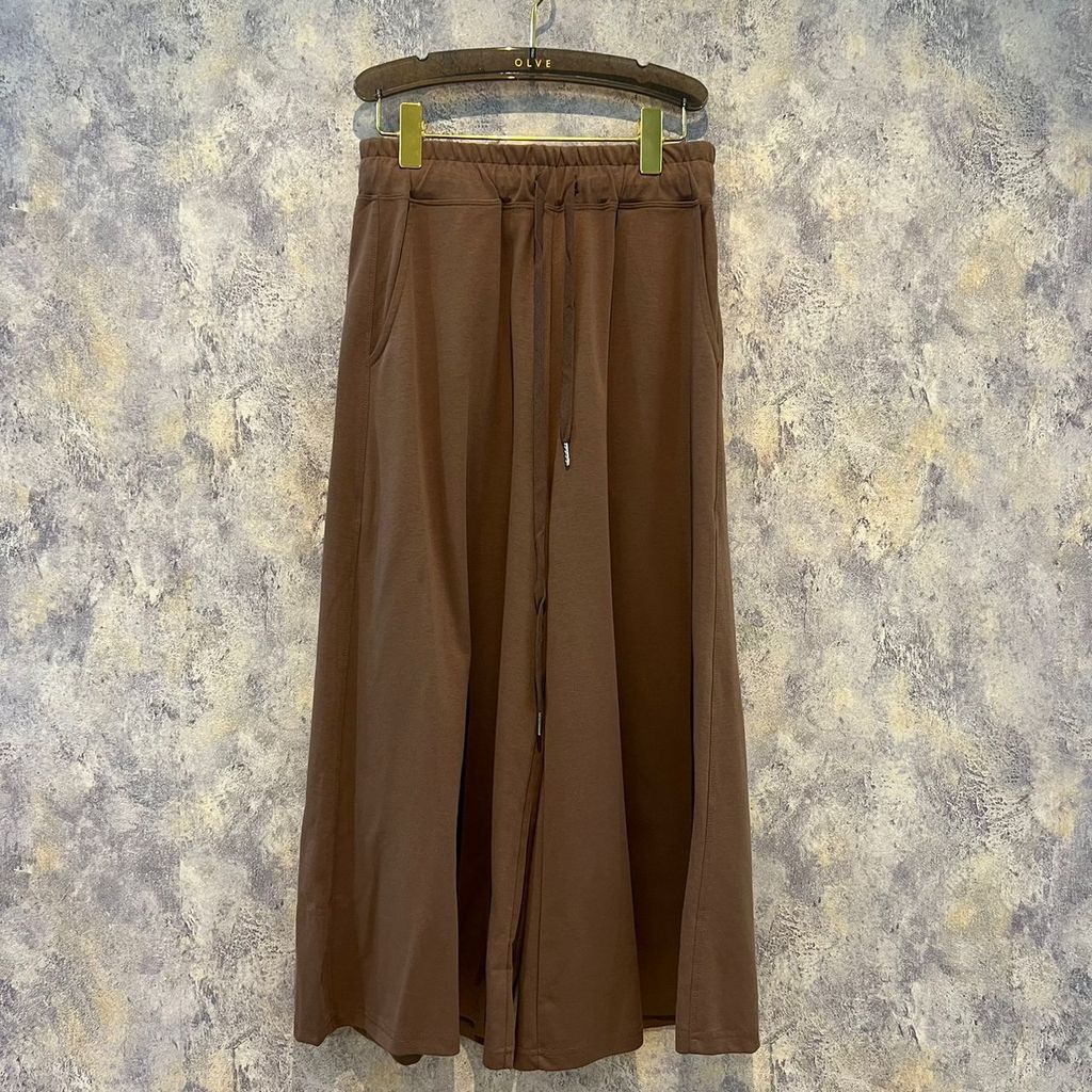 ea40b296-f13e-4bed-89fb-13a2706bf7ac