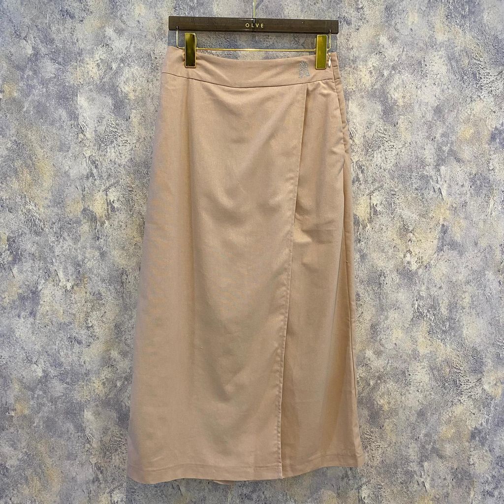 ef61d1fe-2174-4cbb-83a5-b7f7bec9b2a9