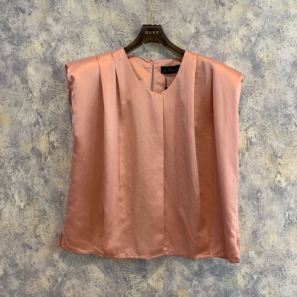 a9e9eb4d-0fc0-4239-9627-89987c60ba45