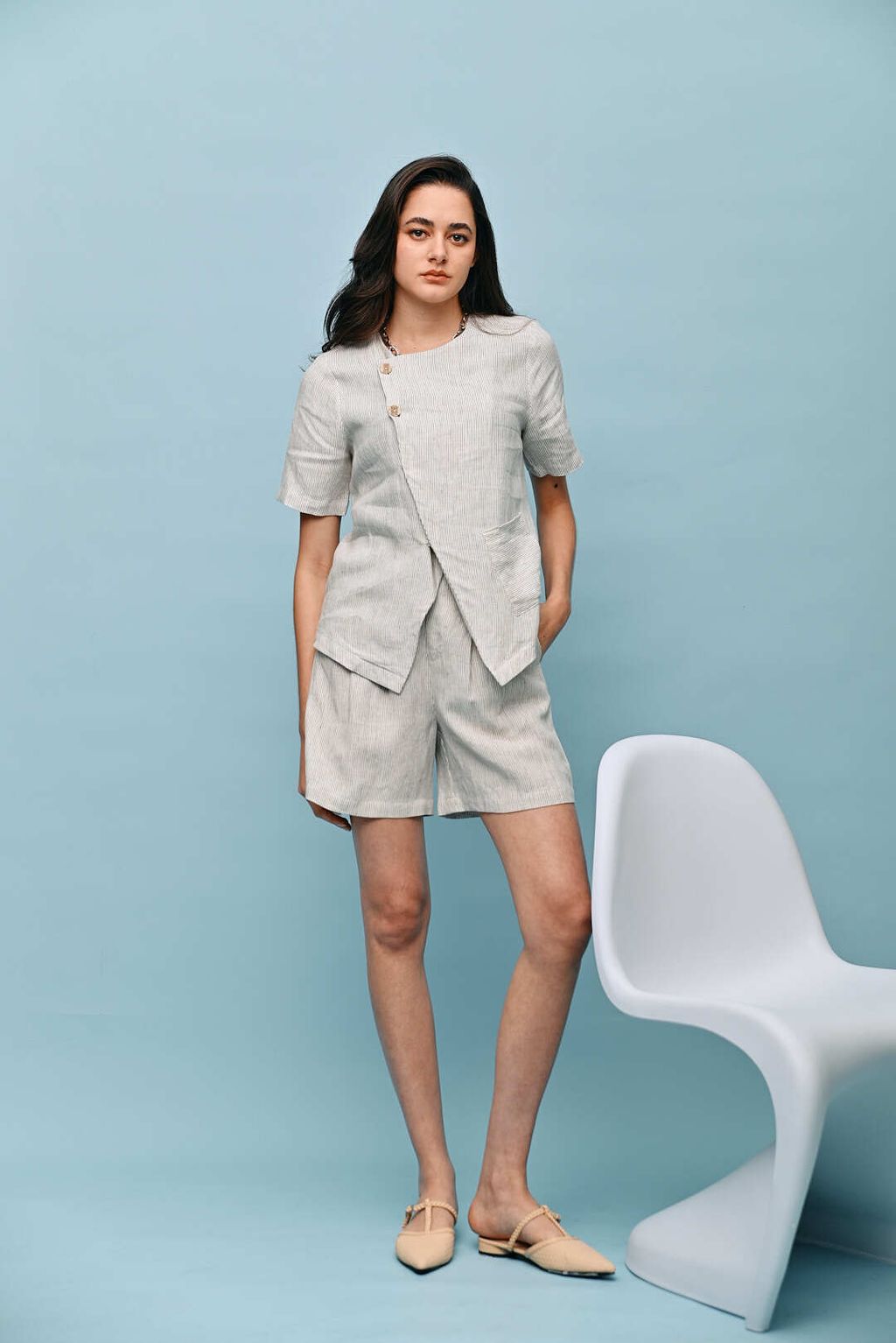 24 OLVE 01 AUG230266