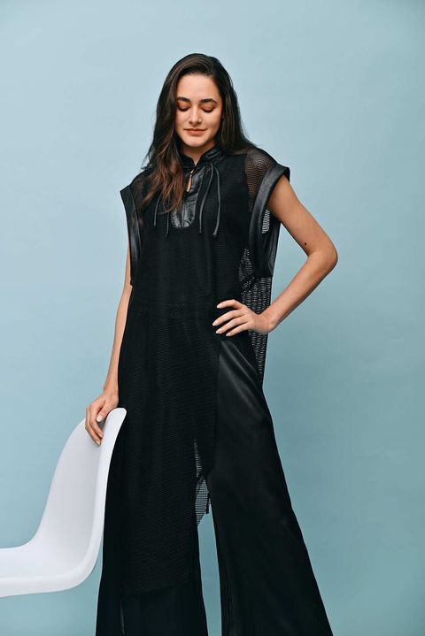 24 OLVE 01 AUG230740