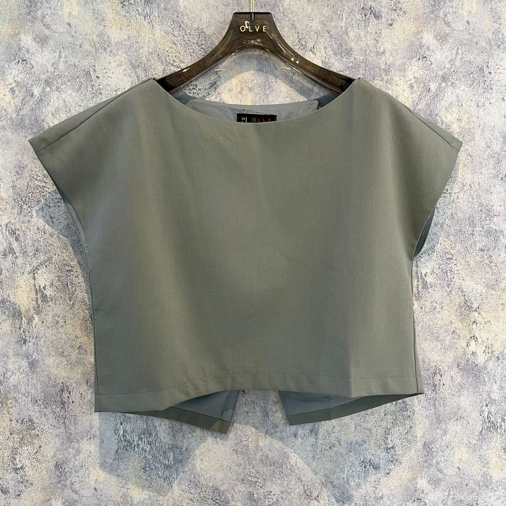 e3b28bc8-760a-43a2-bdff-25858b28af80