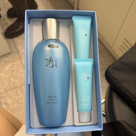 b375a0e5-c4a6-4dcc-ad77-1f5a2ec9da9f